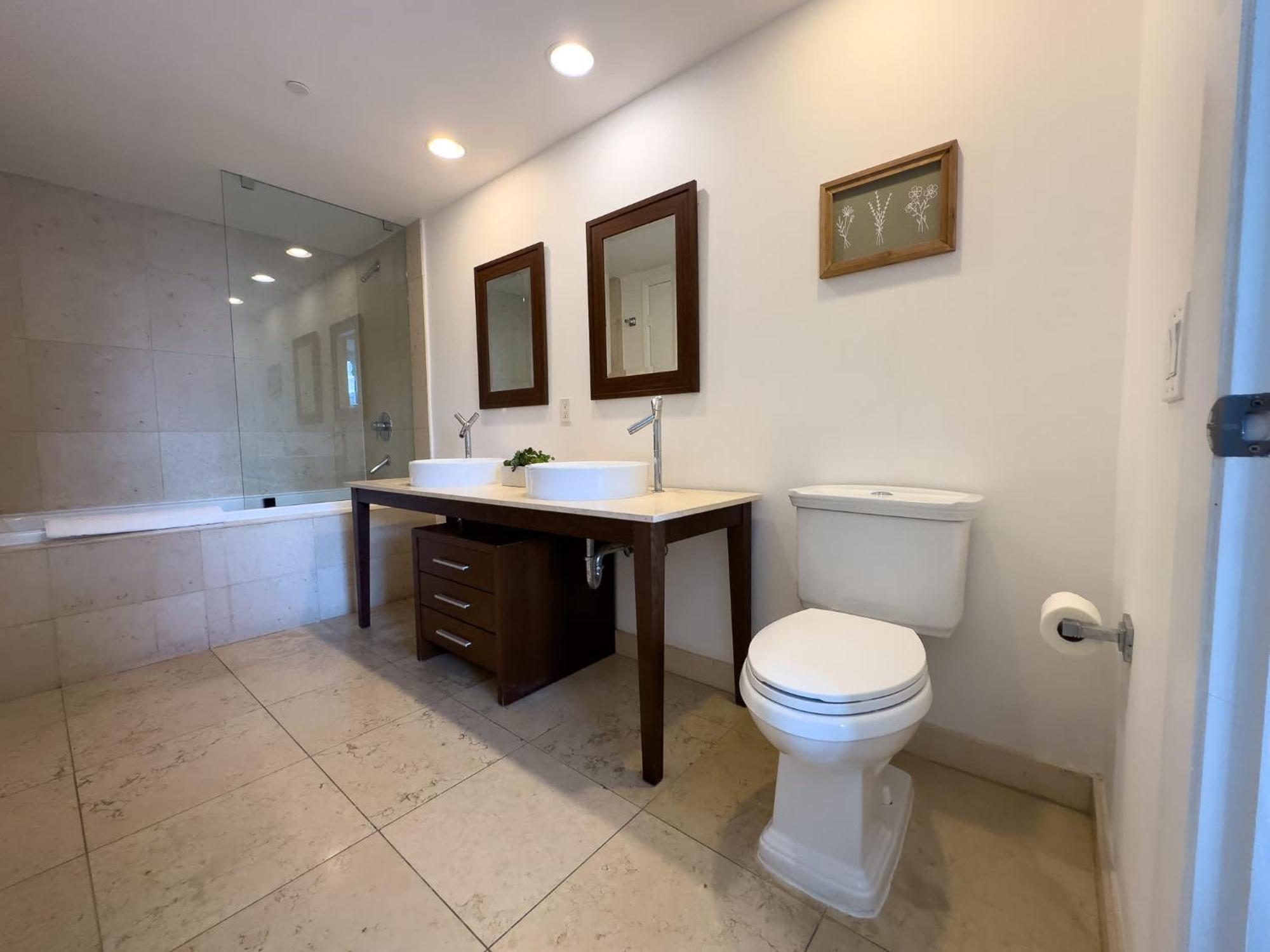 Appartement Mvr Panoramic Views & King Comfort
